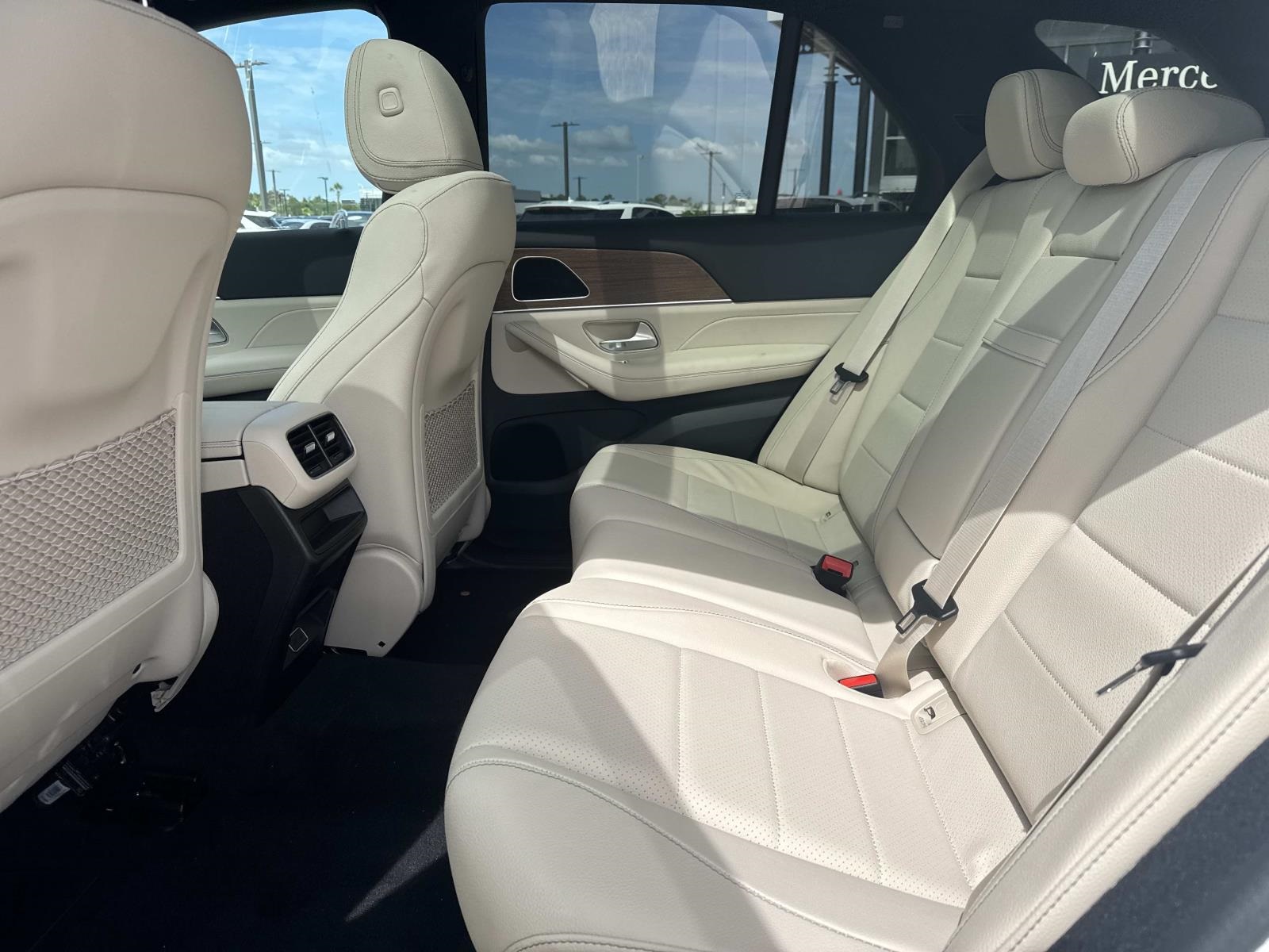 2026 Mercedes Benz GLE 350 4MATIC photo 5
