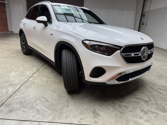 2025 Mercedes Benz GLC 350e 4MATIC photo 6