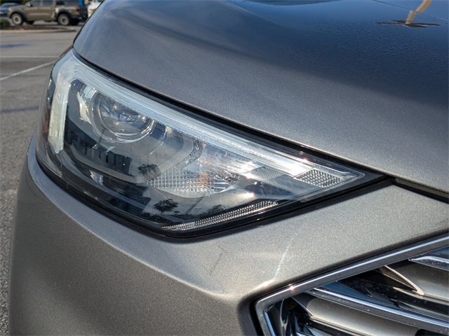 2022 Ford Edge SEL photo 10