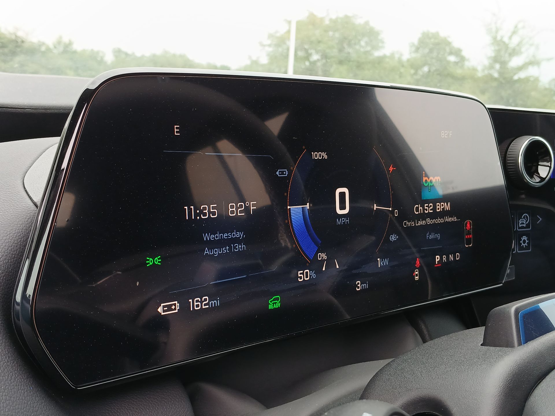 2025 Chevrolet Equinox EV 1LT photo 11