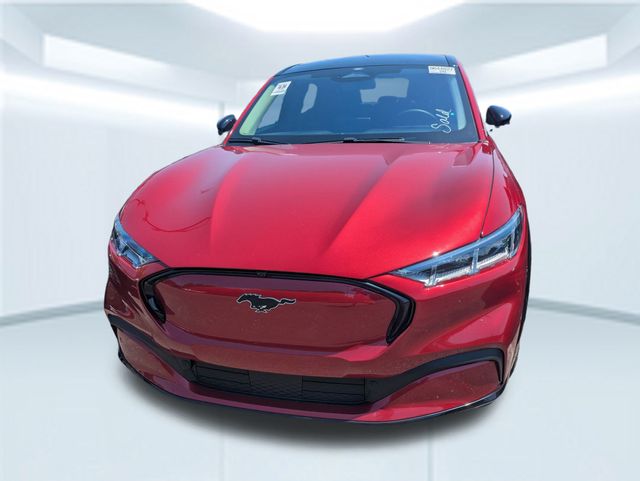 2022 Ford Mustang Mach-E Premium photo 2