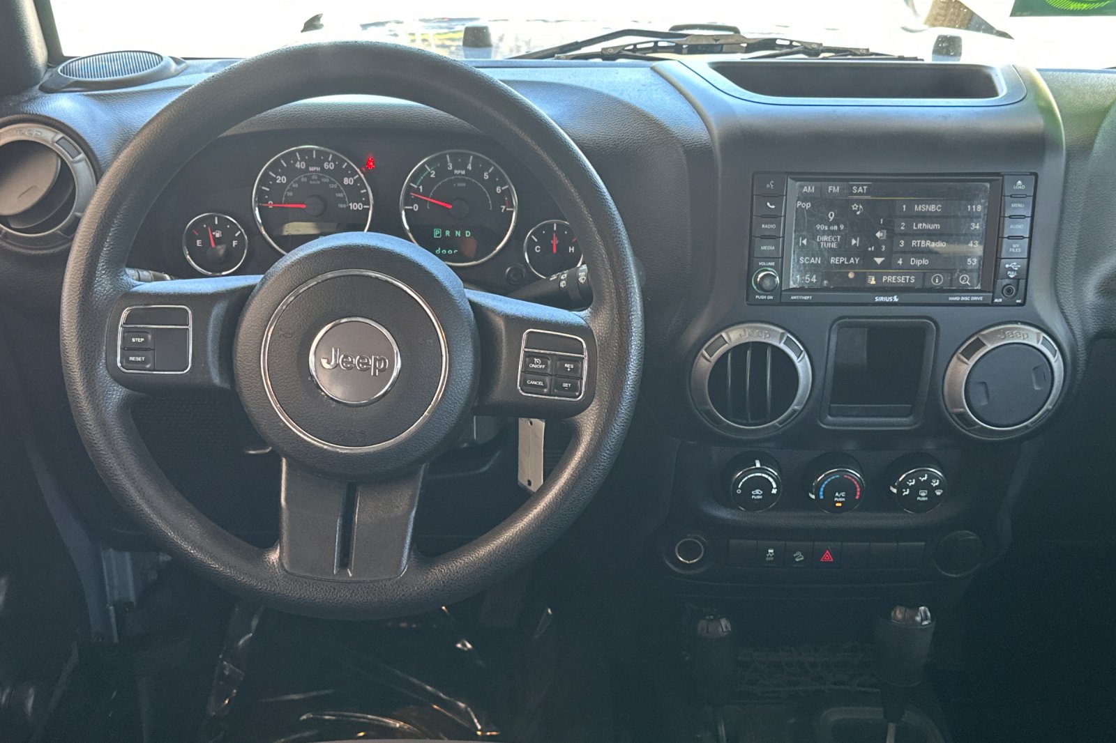 2017 Jeep Wrangler Unlimited Sport photo 14