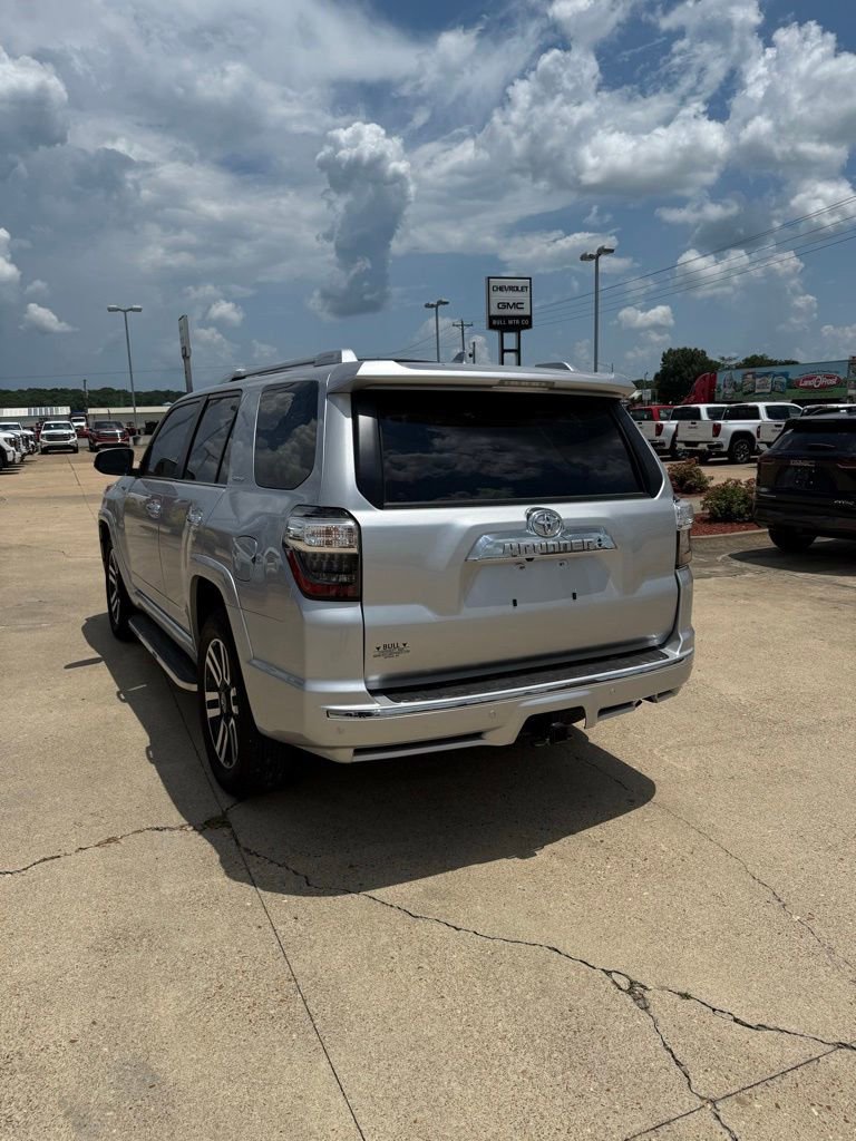 2024 Toyota 4Runner Limited photo 4