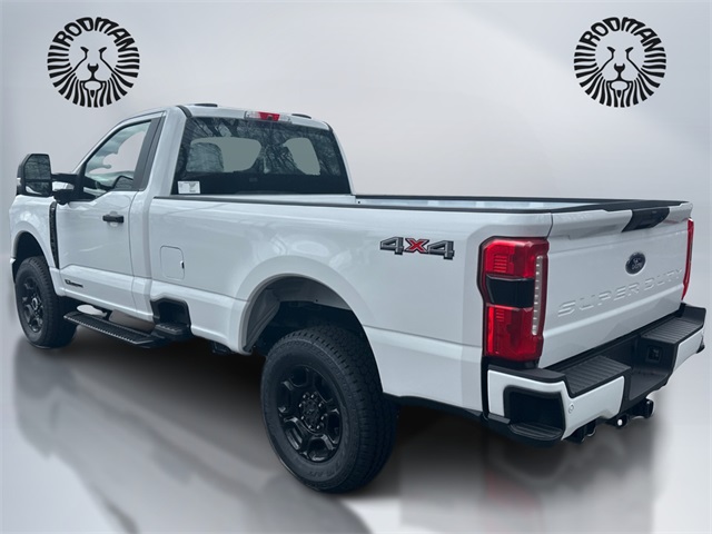 2025 Ford F-250 XL photo 4