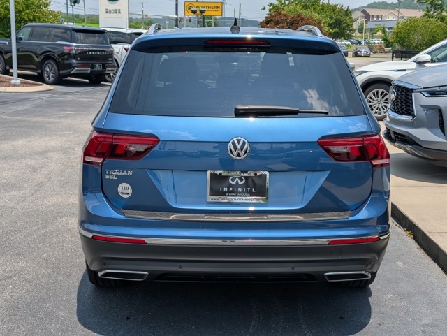 2020 Volkswagen Tiguan SEL photo 4