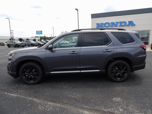 2025 Honda Pilot Touring photo 4