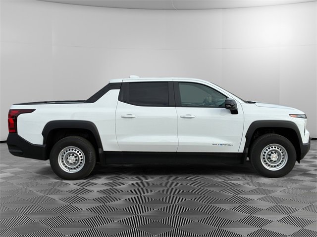 2025 Chevrolet Silverado EV Work Truck photo 2