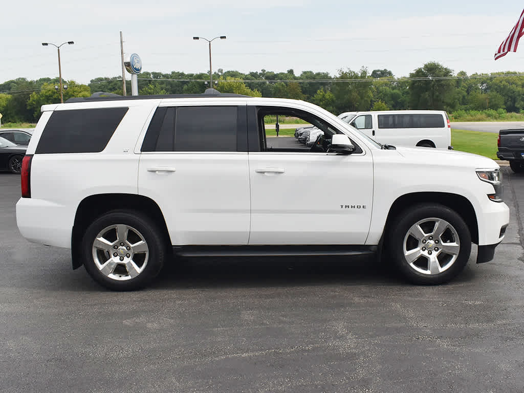 2016 Chevrolet Tahoe LT photo 9