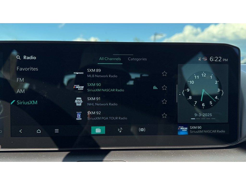 2025 Kia K4 EX photo 16
