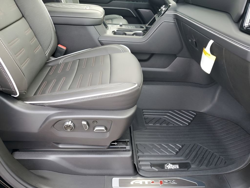 2025 Gmc Sierra 2500 HD AT4X photo 15