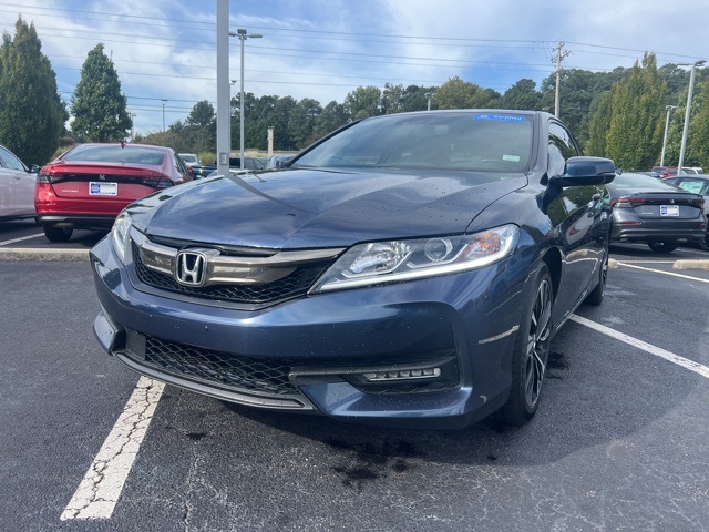 2017 Honda Accord EX-L V6 photo 2