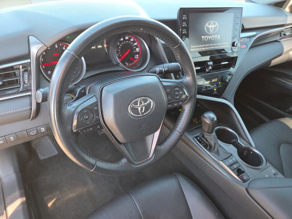 2022 Toyota Camry XSE photo 15