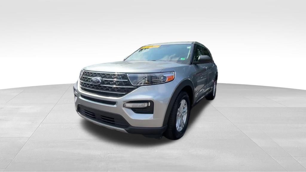 2024 Ford Explorer XLT photo 12