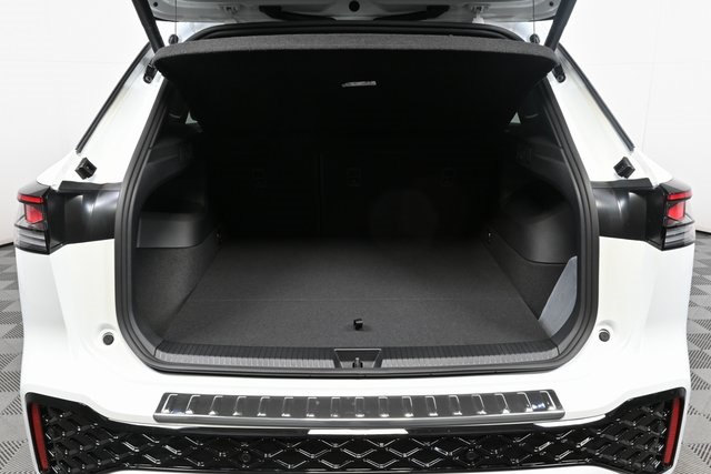 2025 Volkswagen Tiguan SEL R-Line Black photo 27