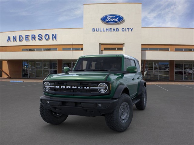 2024 Ford Bronco Outer Banks photo 2