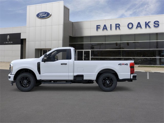 2025 Ford F-350 XL photo 3