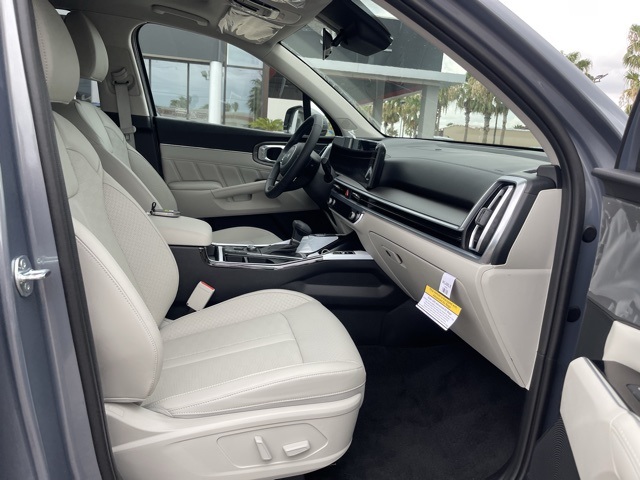 2025 Kia Sorento SX photo 21