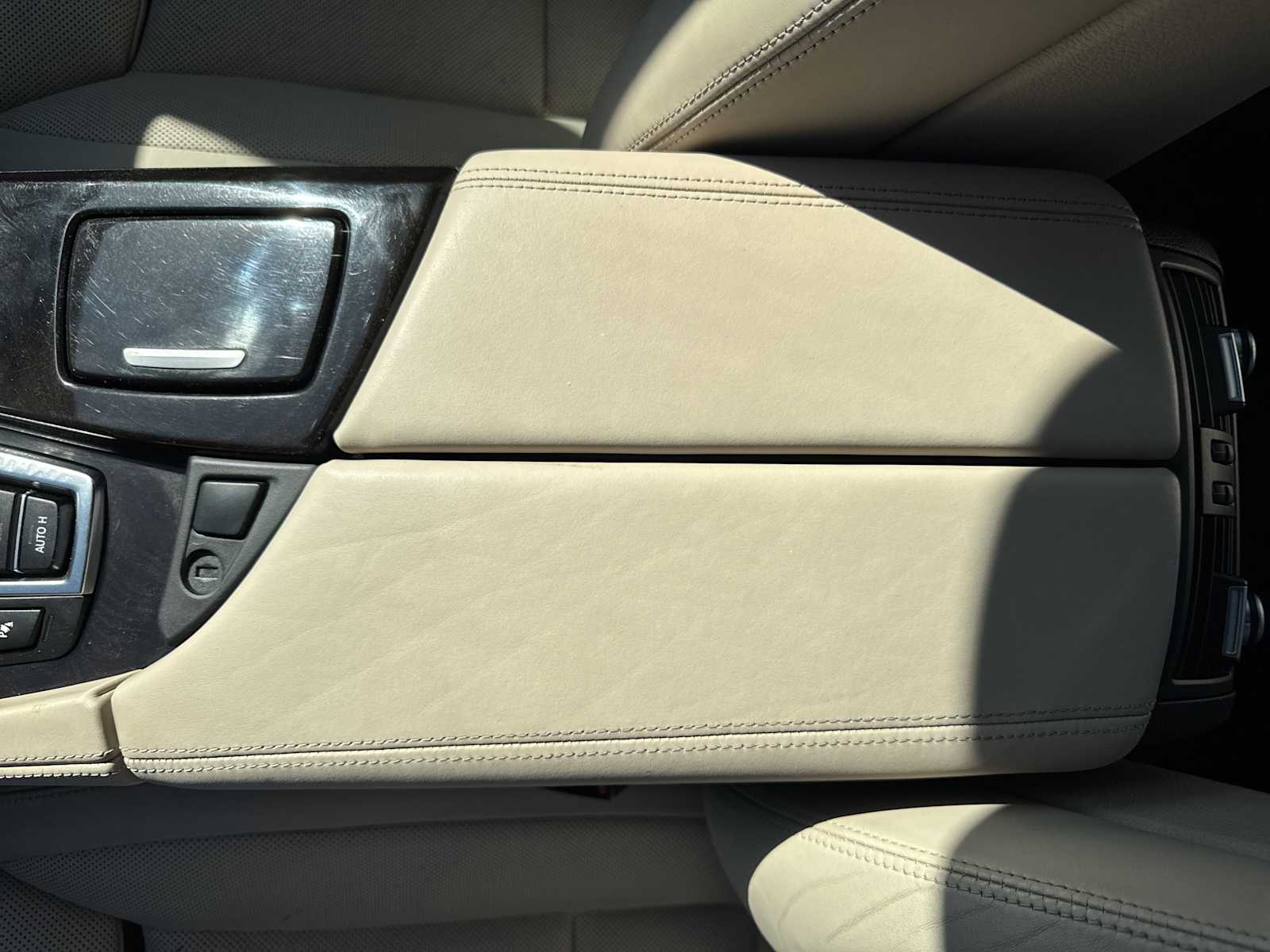 2012 Bmw 535i xDrive photo 23