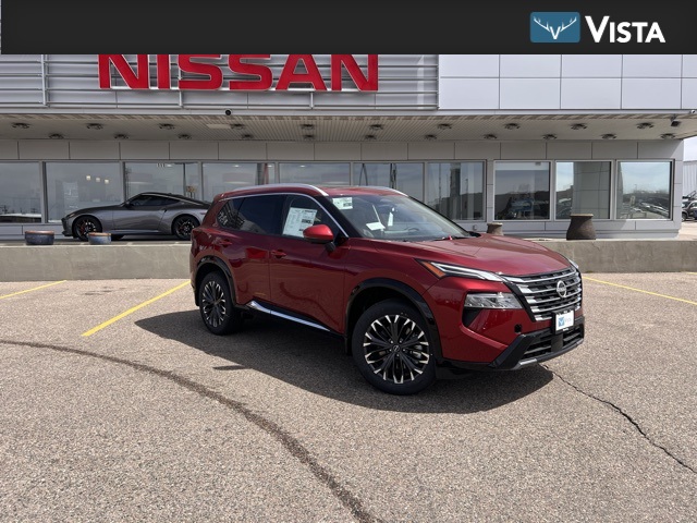 2025 Nissan Rogue Platinum's photo