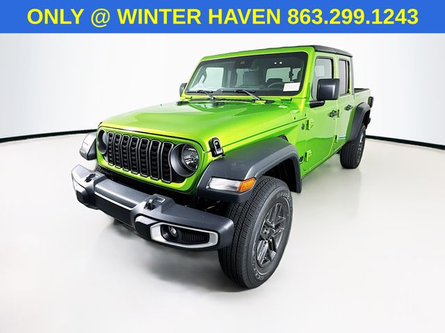 2025 Jeep Gladiator Sport S photo 3