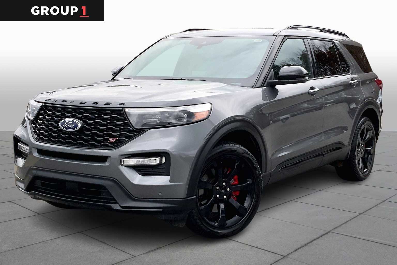 2023 Ford Explorer ST's photo