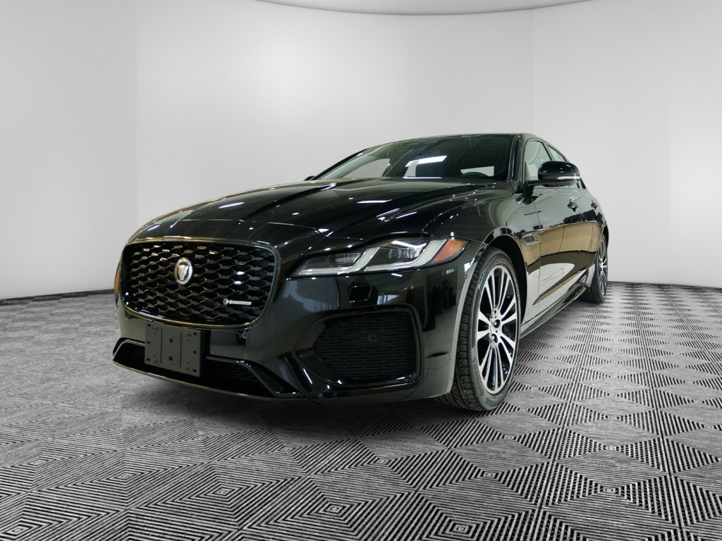 2024 Jaguar XF R-Dynamic SE's photo
