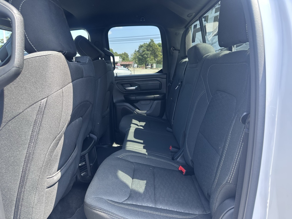 2025 Ram 1500 Tradesman photo 2