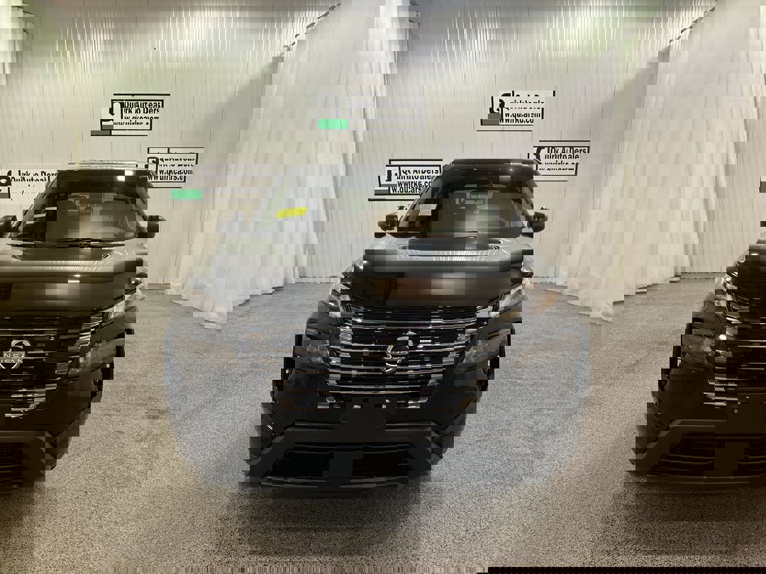 2026 Nissan Rogue S photo 2