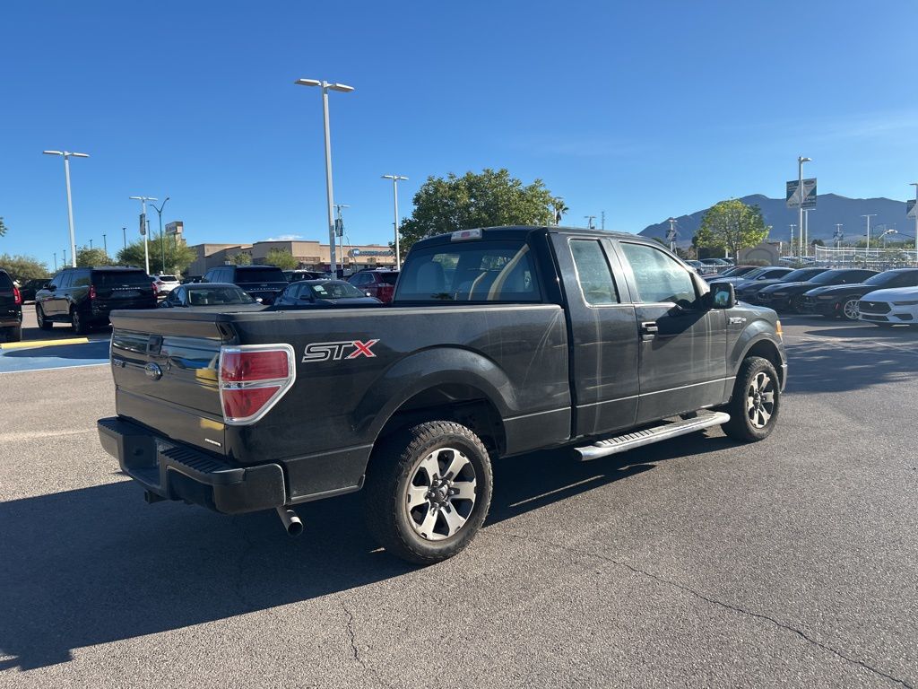2014 Ford F-150 STX photo 10