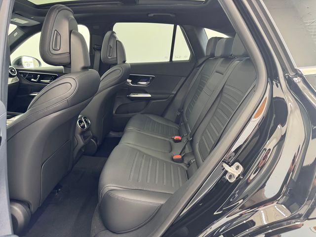 2025 Mercedes Benz GLC 300 4MATIC photo 13