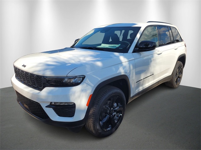 2025 Jeep Grand Cherokee Limited photo 2