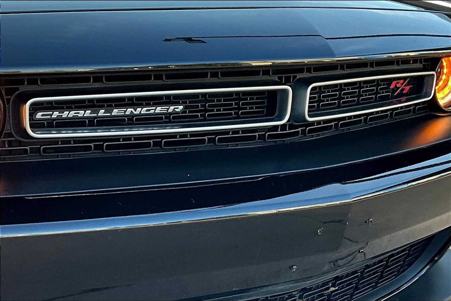 2022 Dodge Challenger R/T photo 25