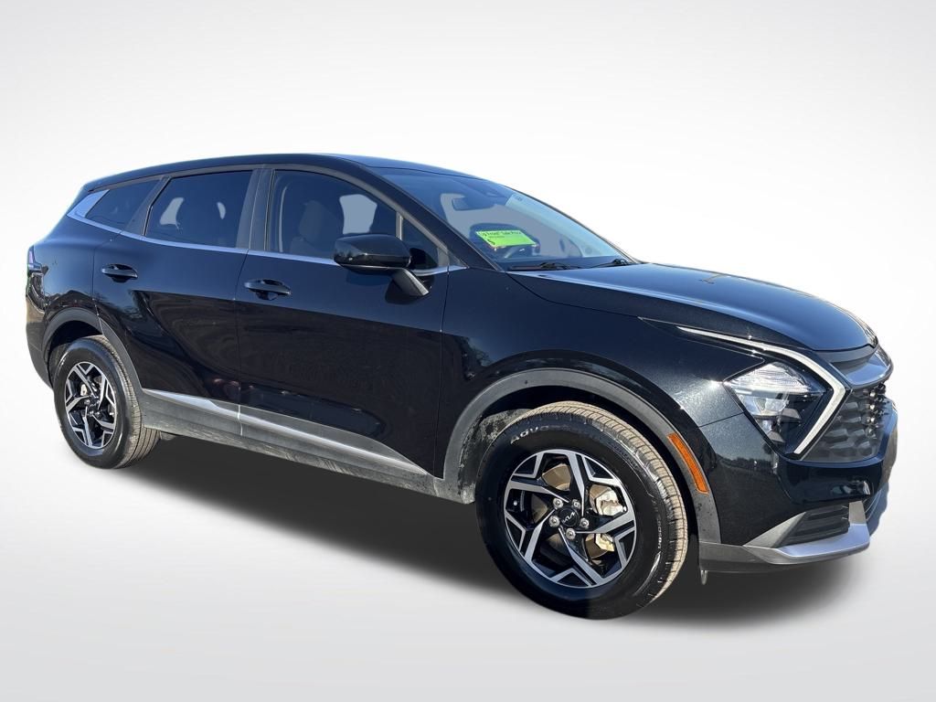 2023 Kia Sportage LX's photo