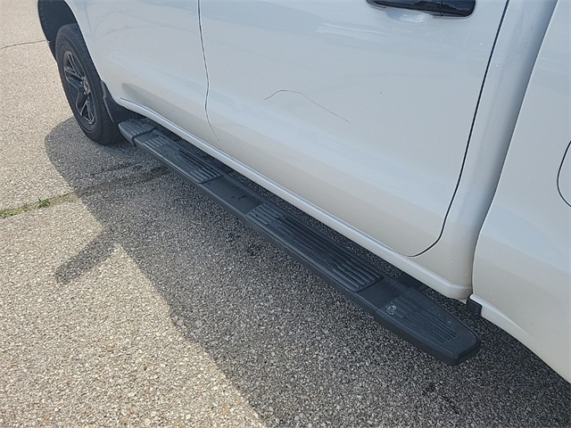 2023 Chevrolet Silverado 1500 LT Trail Boss photo 4