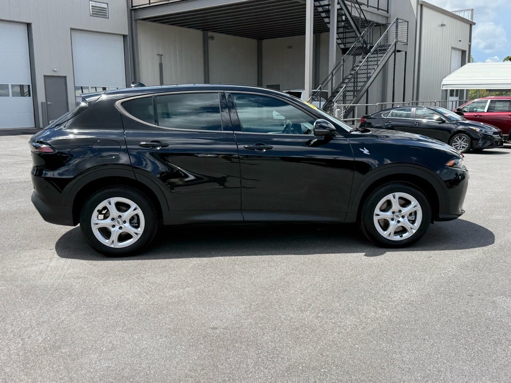 2025 Dodge Hornet GT photo 2