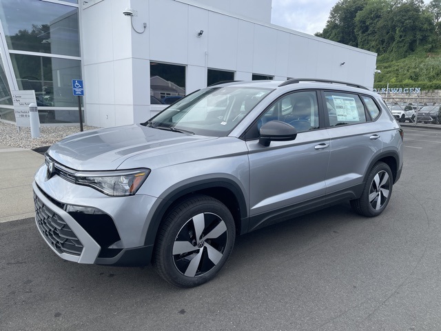 2025 Volkswagen Taos S photo 2