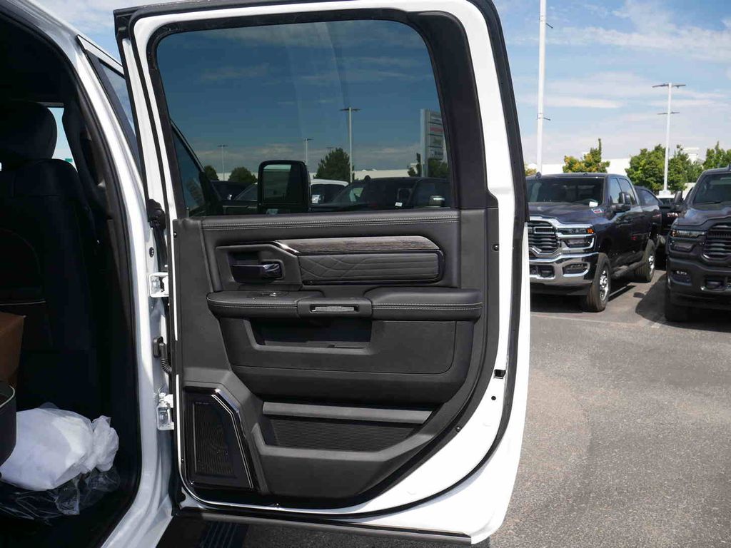2026 Ram 3500 Limited photo 29