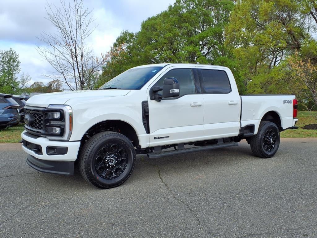 2025 Ford F-250 Super Duty Lariat's photo