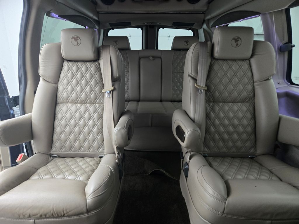 2023 Gmc Savana 2500 Cargo photo 33