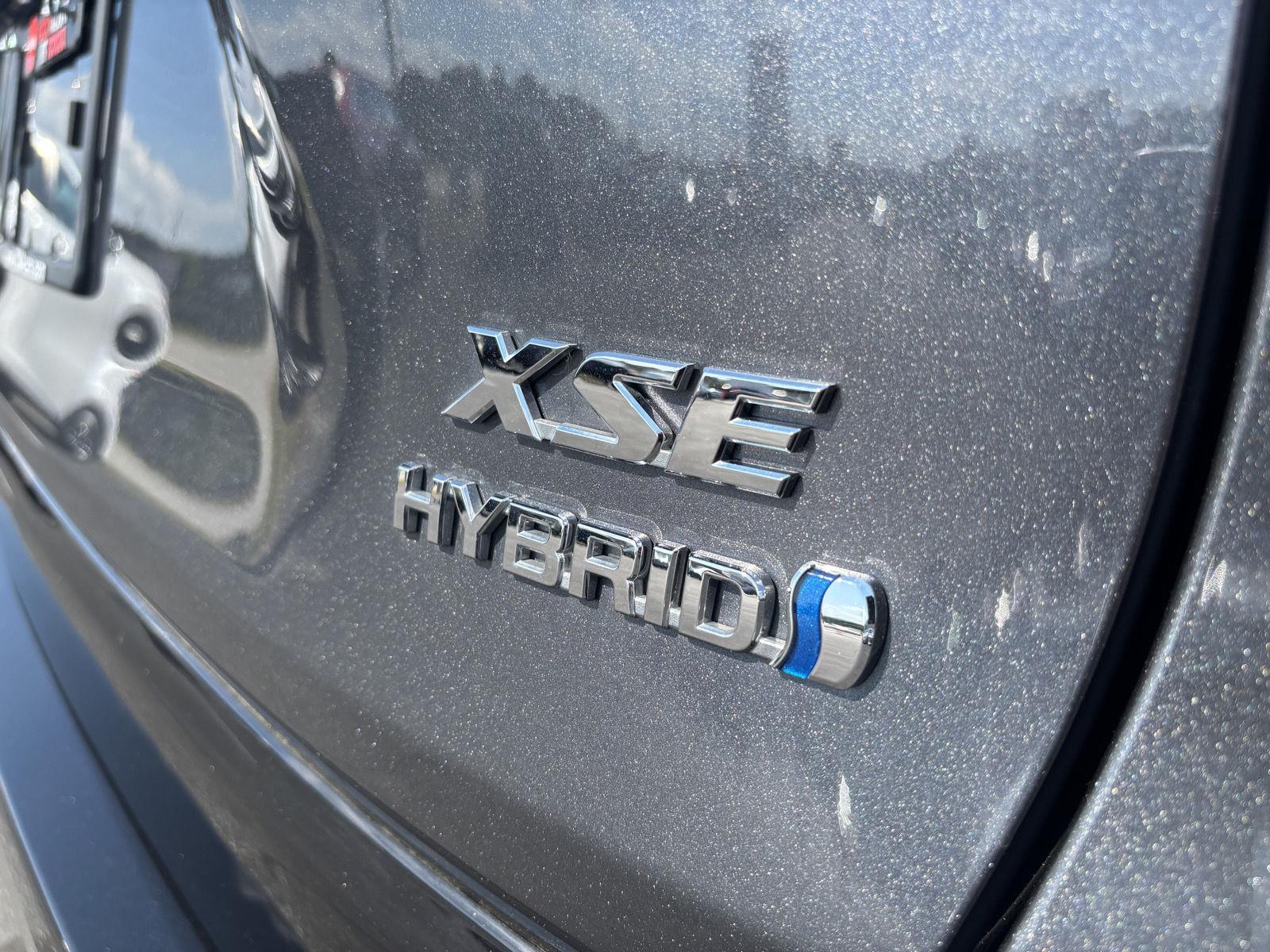 2023 Toyota RAV4 Hybrid XSE photo 40