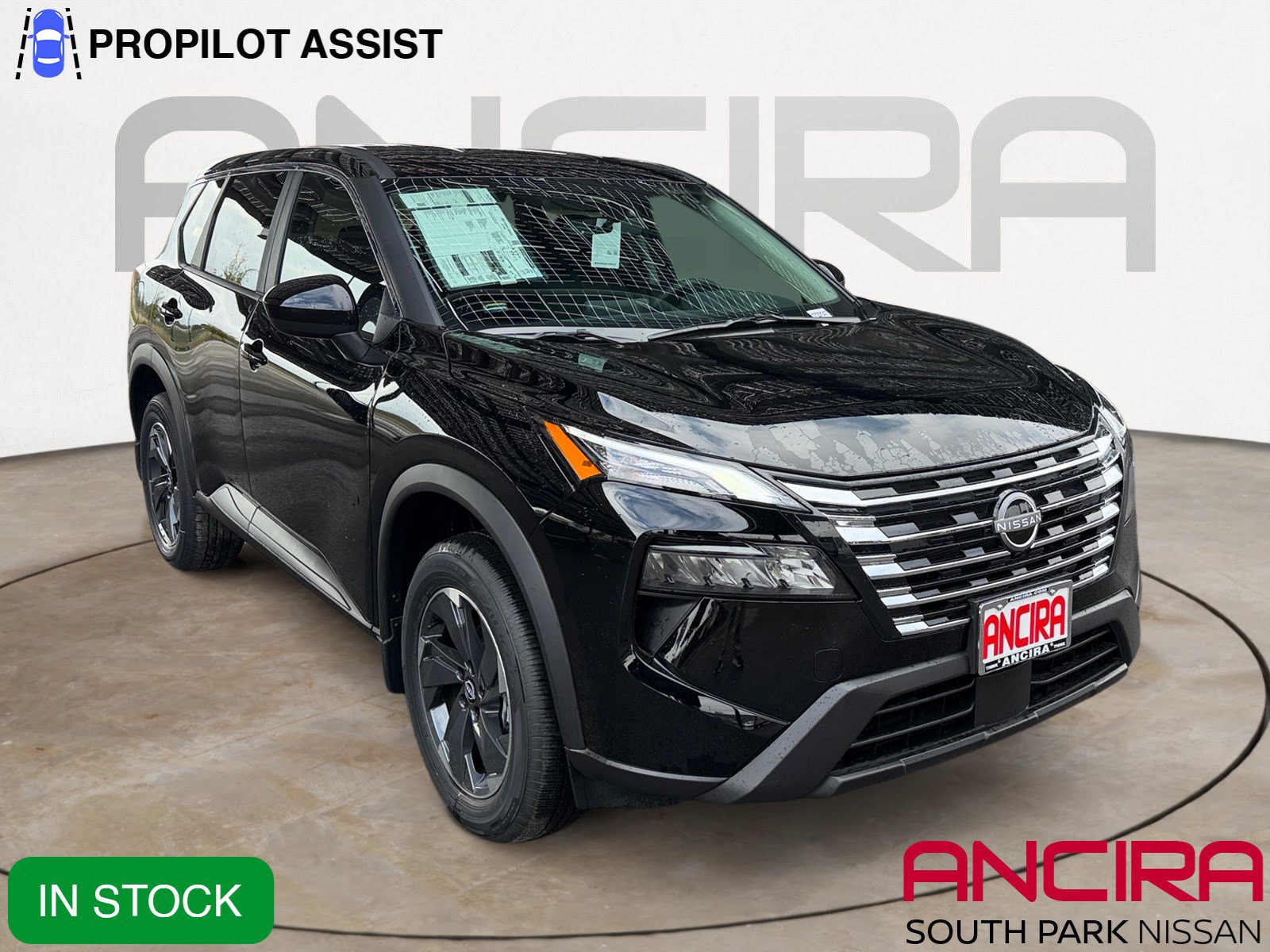 2026 Nissan Rogue SV's photo