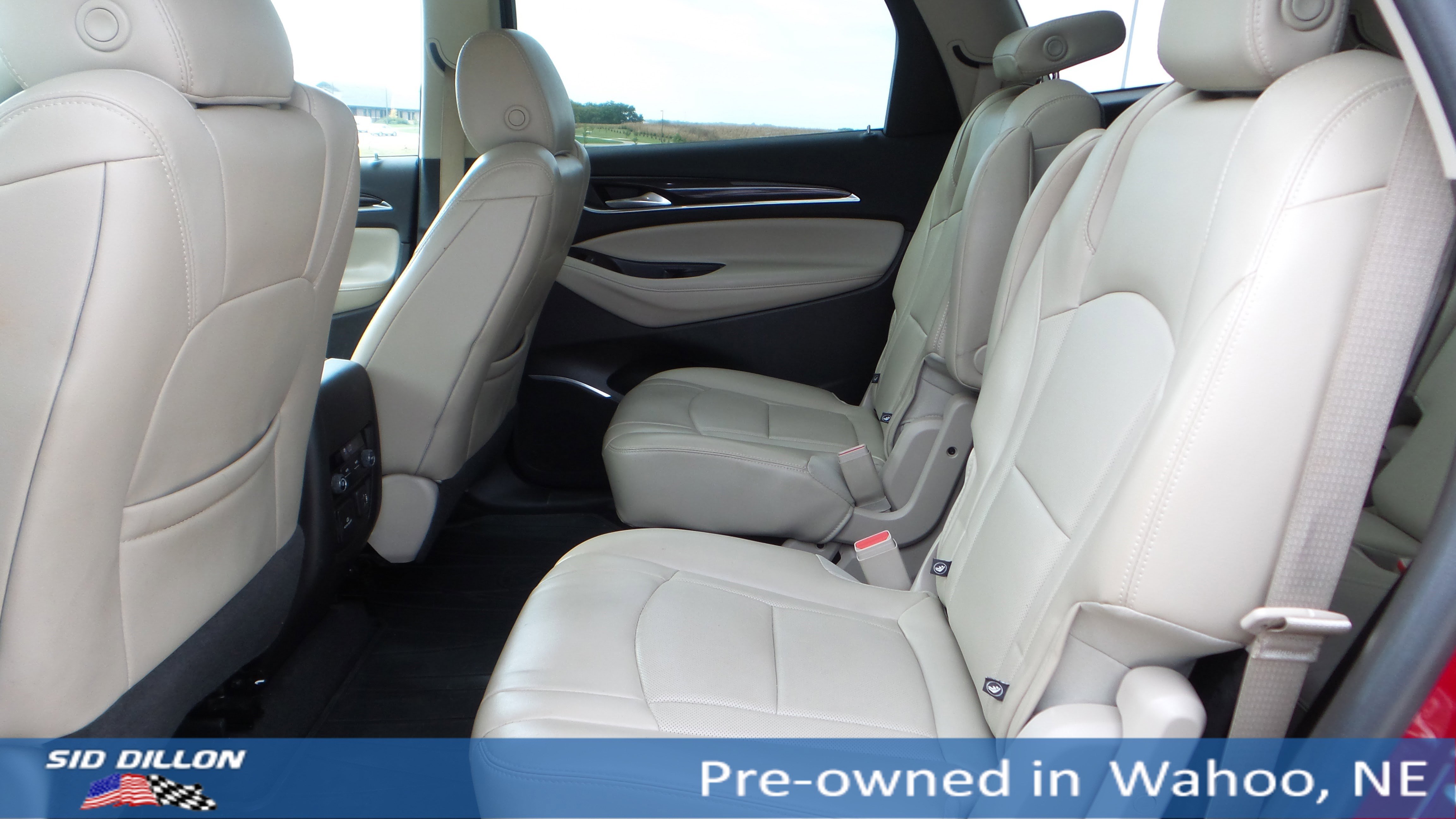2018 Buick Enclave Essence photo 14