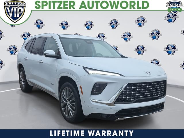 2026 Buick Enclave Avenir's photo
