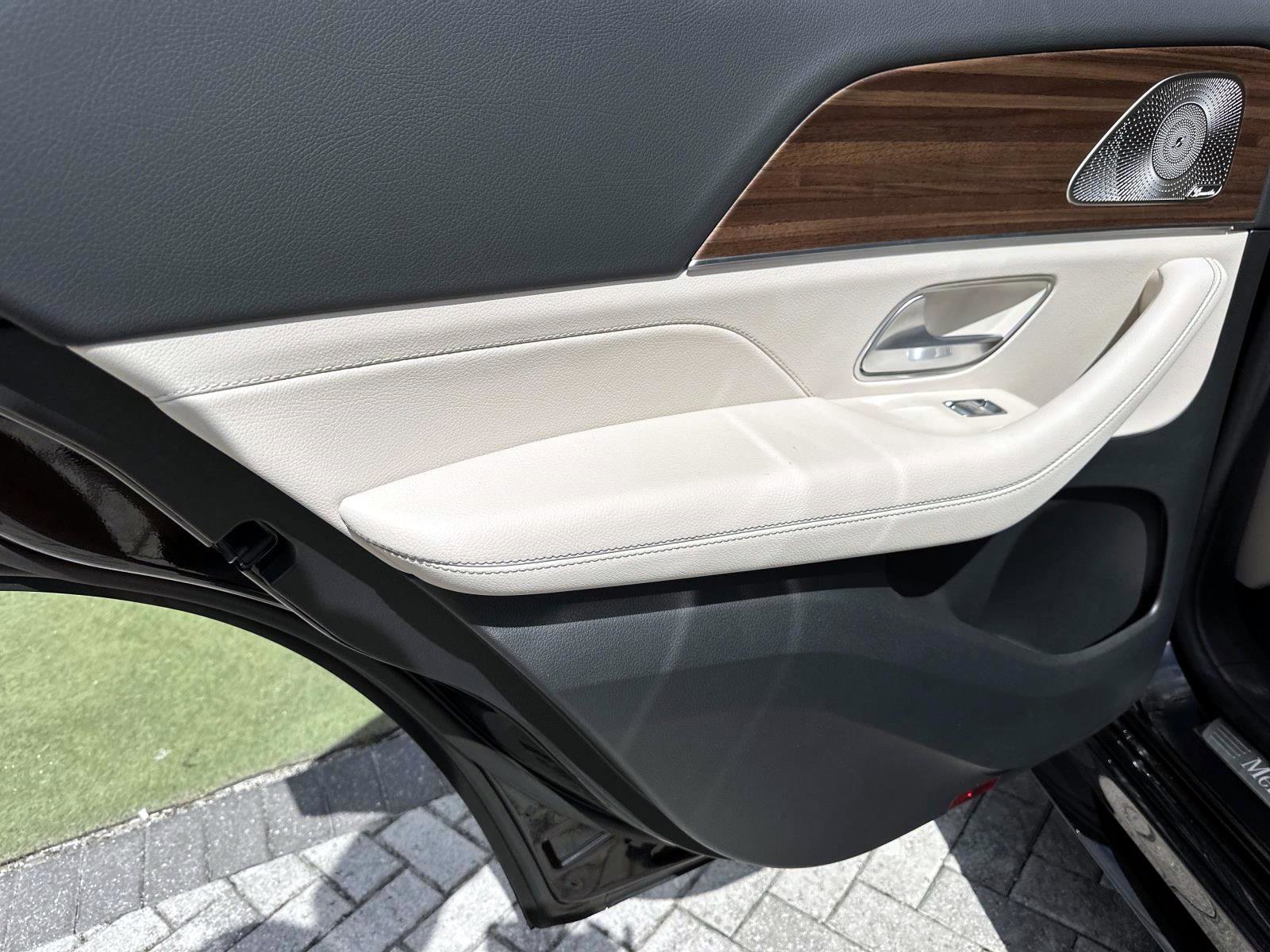 2026 Mercedes Benz GLE 450 4MATIC photo 12