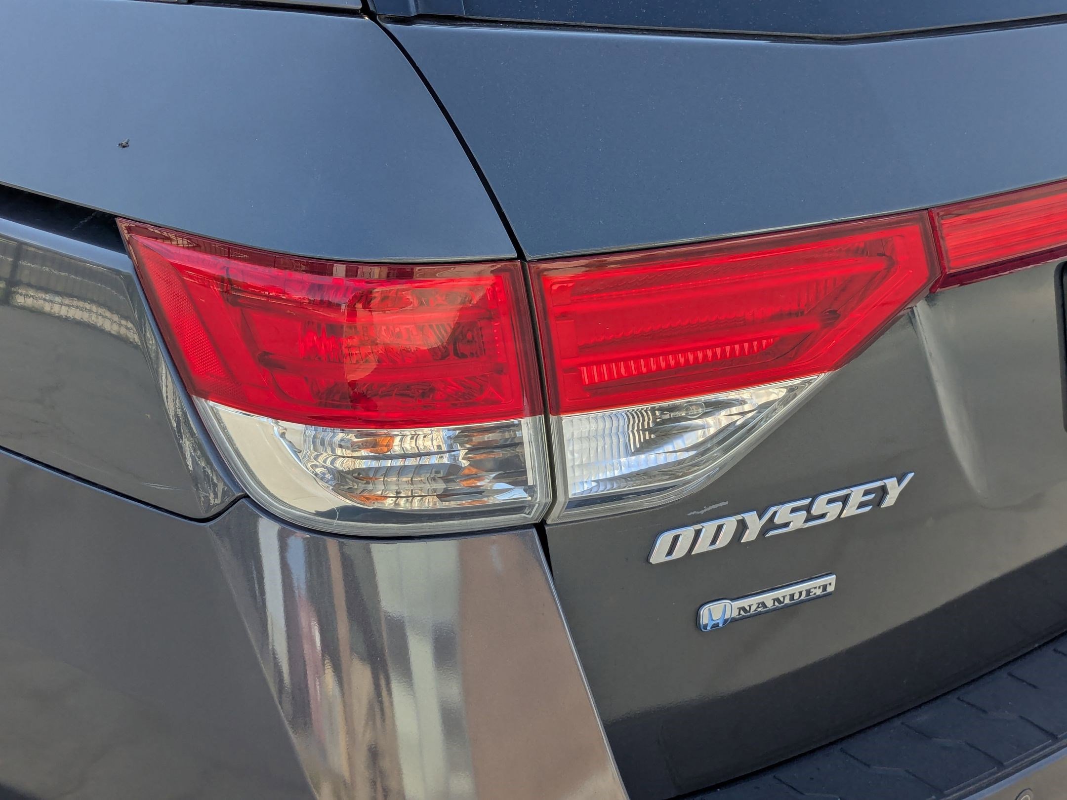 2016 Honda Odyssey Touring Elite photo 10