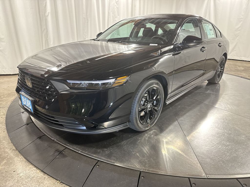 2025 Honda Accord SE's photo