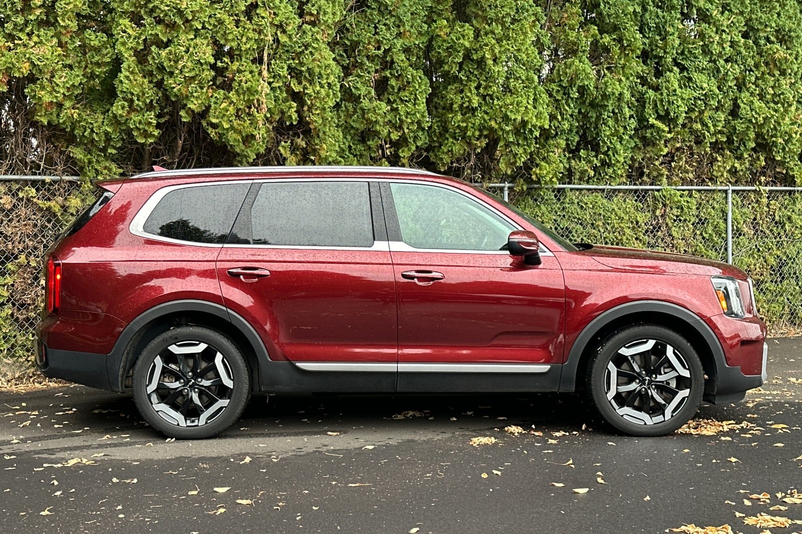 2023 Kia Telluride S photo 3
