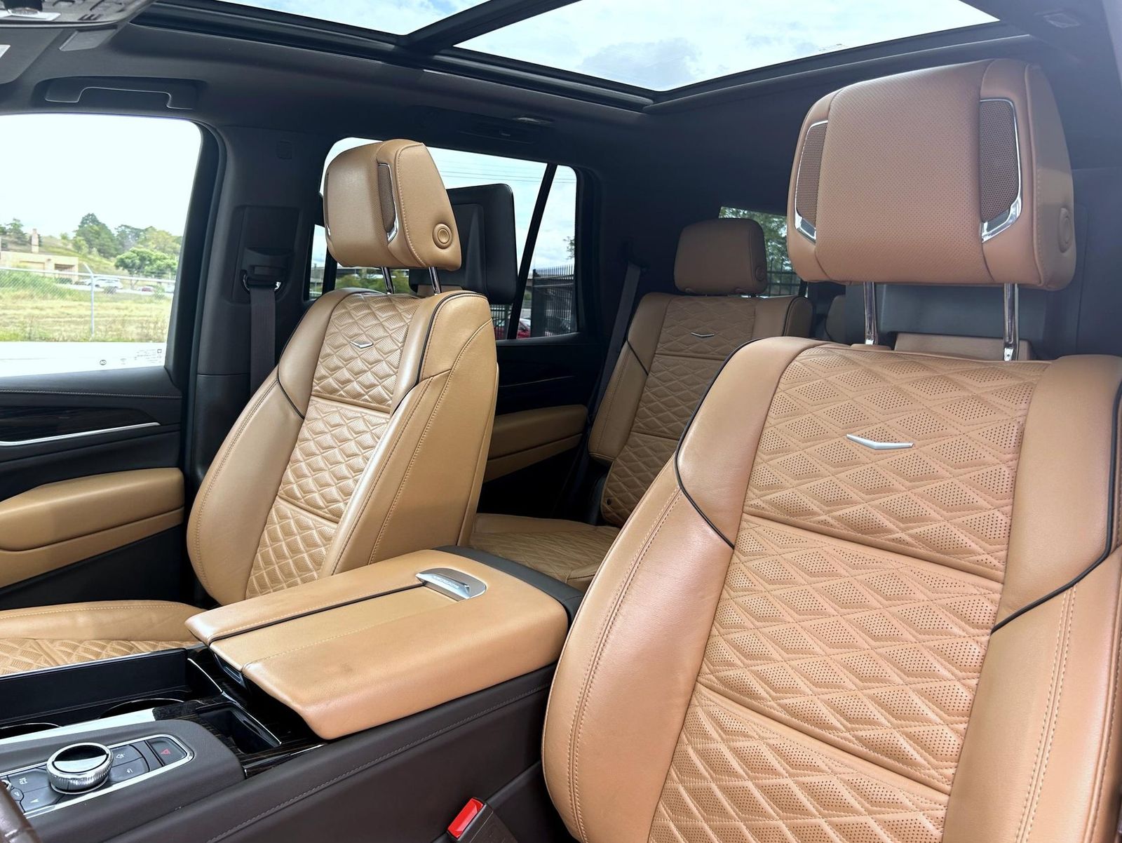 2021 Cadillac Escalade Sport photo 17