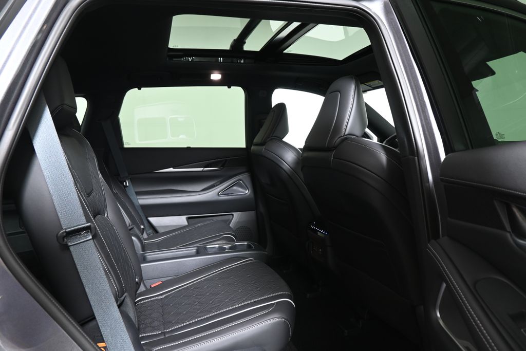 2025 Infiniti QX60 Autograph photo 24