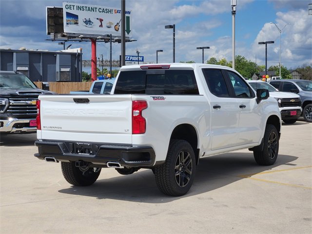 2026 Chevrolet Silverado 1500 LT Trail Boss photo 3